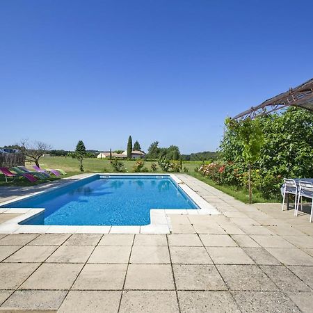Villa Charmante A La Tour-D'Aigues Avec Piscine Privee Exteriör bild